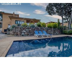 Precioso chalet en Begur