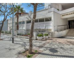 Interesante primera línea en Platja dAro