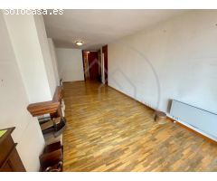 Piso a reformar muy cerca del mar en Palamós