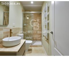 Exclusivo Piso Reformado en el Gótico - Encanto Histórico y Diseño Moderno