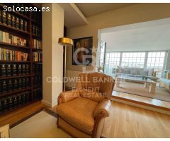 Ático Dúplex Exclusivo en Sarrià con Terraza Panorámica y Vistas Espectaculares.