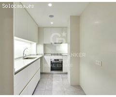 Piso en Venta en Viladomat - Excelente Oportunidad