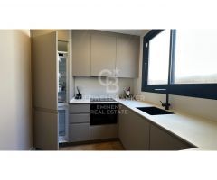 Obra Nueva al detalle en barrio de Sants con piscina