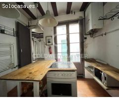 Magnífico piso con encanto histórico a reformar en Carrer de Ferran, Barrio