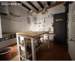 Magnífico piso con encanto histórico a reformar en Carrer de Ferran, Barrio