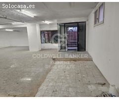 Local de 240m² a reformar en venta en calle Ganduxer
