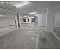Local de 240m² a reformar en venta en calle Ganduxer