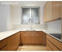 Exclusiva planta baja con patio en zona residencial de Gràcia