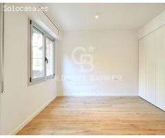 Exclusiva planta baja con patio en zona residencial de Gràcia