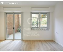 Exclusiva planta baja con patio en zona residencial de Gràcia