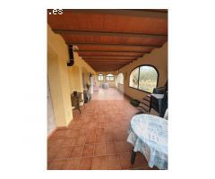 Piso de alquiler con amplia Terraza en La Font de la Guatlla