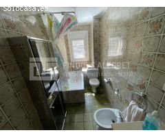 PISO DE TRES DORMITORIOS EN ZONA TRANQUILA
