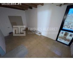 Encantadora Casa en el Centro Histórico de Tremp