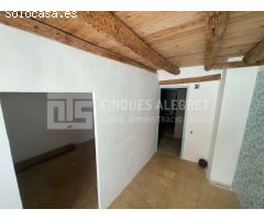 Encantadora Casa en el Centro Histórico de Tremp
