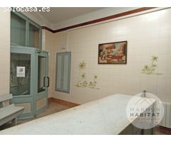 ¡Descubre esta joya histórica en Arenys de Munt! Casa de pueblo de 1900 con