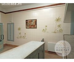 ¡Descubre esta joya histórica en Arenys de Munt! Casa de pueblo de 1900 con