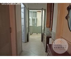 ¡Descubre esta joya histórica en Arenys de Munt! Casa de pueblo de 1900 con