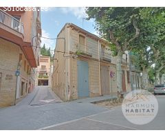 ¡Descubre esta joya histórica en Arenys de Munt! Casa de pueblo de 1900 con