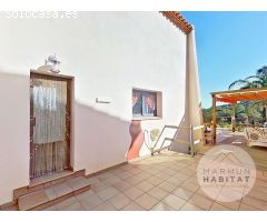 TU NUEVO REFUGIO CON ENCANTO Y PISCINA EN EL MARESME