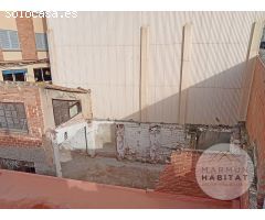 SOLAR Y PROYECTO EDIFICACIÓN CASA DE PUEBLO