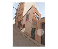 SOLAR Y PROYECTO EDIFICACIÓN CASA DE PUEBLO