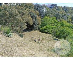 ¿TE GUSTA LA MONTAÑA... PERO CON PISCINA Y PARKING PRIVADO?