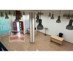 Venta de discoteca en zona de hoteles a lado de la playa en Blanes.