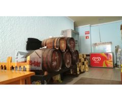 Venta de bar con vivienda en Pineda de Mar.