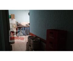 Venta de bar con vivienda en Pineda de Mar.