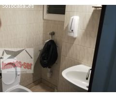 Venta de bar con vivienda en Pineda de Mar.