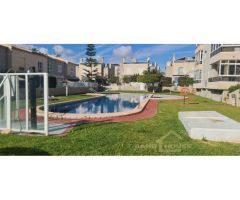 Casa en Aguas Nuevas, Torrevieja, con Solárium y Piscina