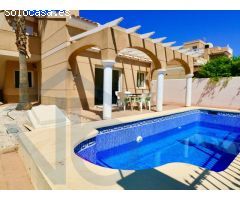 San Juan de los Terreros / Villa