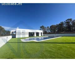 La Parroquia / Villa