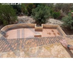 Los Lobos / Villa