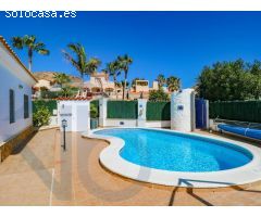 San Juan de los Terreros / Villa