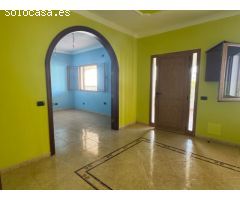 Casa unifamiliar con gran parcela