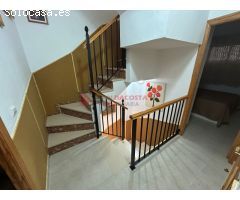 VLA857 MÁGNIFICO TRÍPLEX EN ZONA TRANQUILA, LA ANTILLA