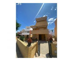 4ALA808 CHALET DUPLEX EN LA ANTILLA A 400M DE LA PLAYA.