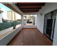 5ALA212 PAREADO EN URB. LOS LLANOS, LA ANTILLA