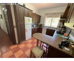 VR734 ESPECTACULAR CHALET CON PRECIOSOS JARDINES EN URB. LAS PALMERITAS, LA