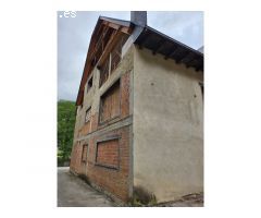 DUPLEX DE CUATRO DORMITORIOS CON PARKING Y TRASTERO