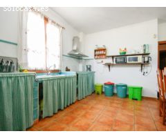 GRANJA ESCUELA EN EXPLOTACION