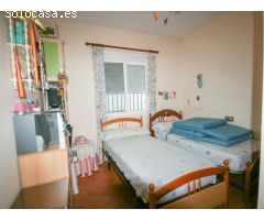 FINCA CON PISCINA Y ALMACENES