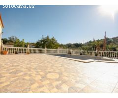 PRECIOSA FINCA CON CASA AL LADO DEL PUEBLO