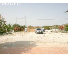 ¡MAGNIFICA FINCA EN MUY BUENA ZONA!