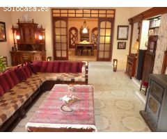ENCANTADORA FINCA CON DOS CASAS Y DOS APARTAMENTOS