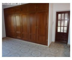 ENCANTADORA FINCA CON DOS CASAS Y DOS APARTAMENTOS
