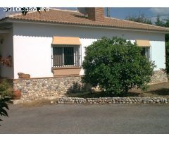 ENCANTADORA FINCA CON DOS CASAS Y DOS APARTAMENTOS