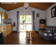 ENCANTADORA FINCA CON DOS CASAS Y DOS APARTAMENTOS