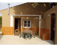 ENCANTADORA FINCA CON DOS CASAS Y DOS APARTAMENTOS